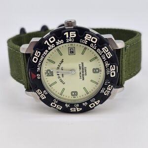 Field & Stream Men's Watch 38MM Cream Dial‎ Date New Green Canvas Bands Battery
